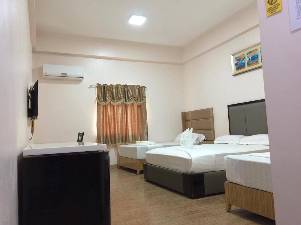 Meaco Royal Hotel - Lipa Lipa City Esterno foto